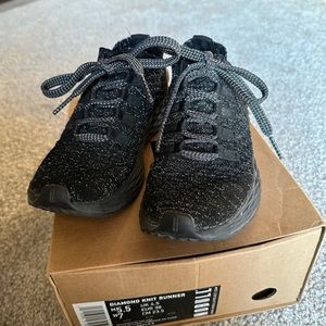 NOBULL Womens Knit Runners